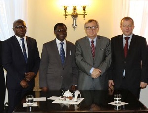 Meeting with a delegation from the University of Ghana