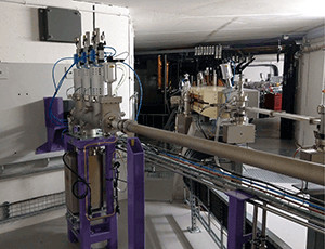 Front end of SOLABS beamline installed at Solaris Synchrotron