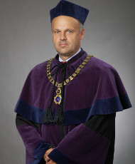 Prof. dr hab. Włodzimierz Zwonek