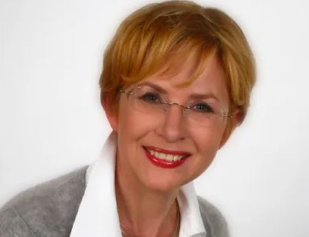 Prof. Grażyna Jasieńska becomes the secretary of ISEMPH