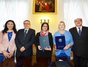 The Jagiellonian University supports the development of Polish Studies in China