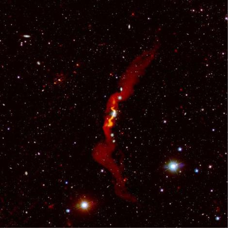 Zdjęcie nr 1 (10)
                                	                             The radio galaxy 3C31 observed with LOFAR by Heesen at al (2018), shown in red on top of an optical image. Credit: Volker Heesen and the LOFAR surveys team
                            